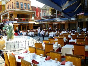 Dining Out  IN A TURKISH WAY